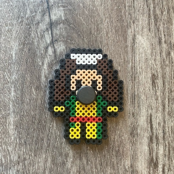 Rogue Marvel Magnet handmade perler beads - Picture 2 of 2